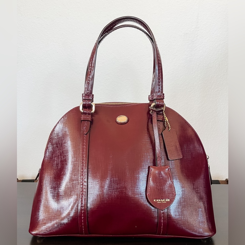 Coach Tote in Burgundy